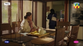 Khushbo Mein Basay Khat - Episode 04 - 19th December 2023